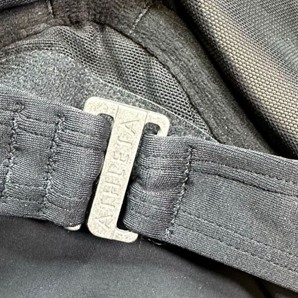 ATHLETA Women’s Black Tara Halter Tankini Top 32 B/C Style # 964871 - Picture 8 of 8